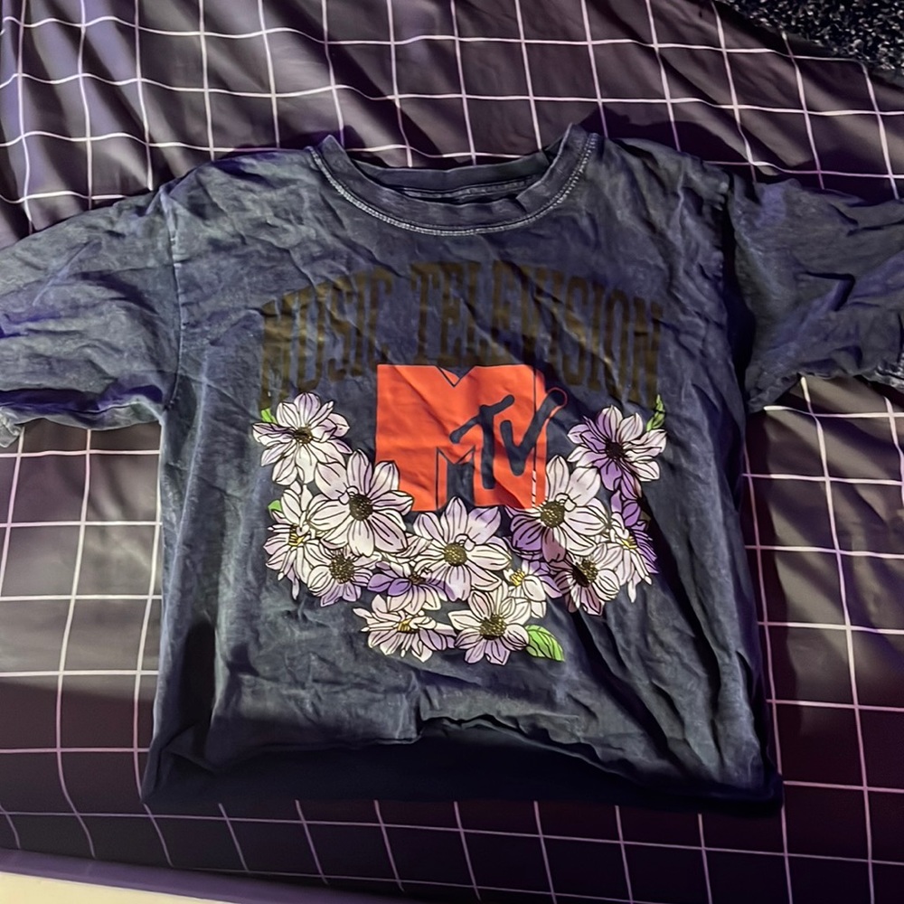 MTV daisy grey crop top Size S womens
